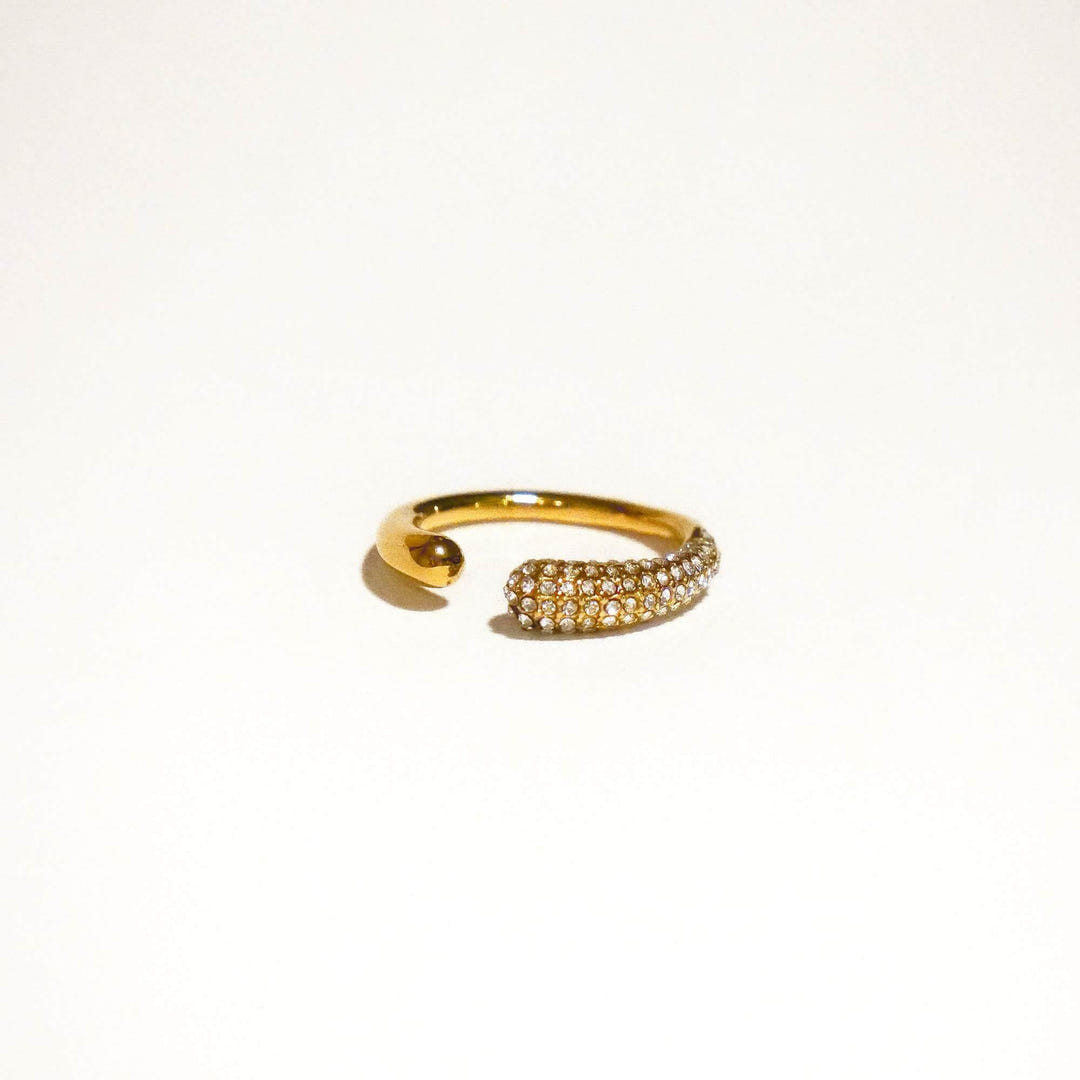 Delilah Crystal Ring