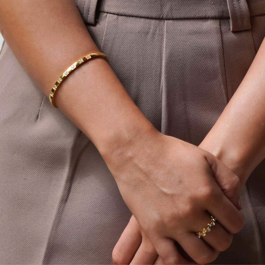Ella Diamond Solid Bangle
